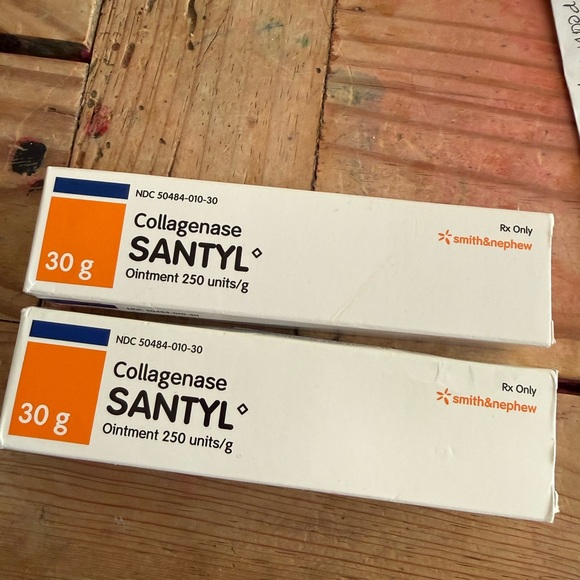 2 Collagenase Ointment 30g - - Picture 2 of 4